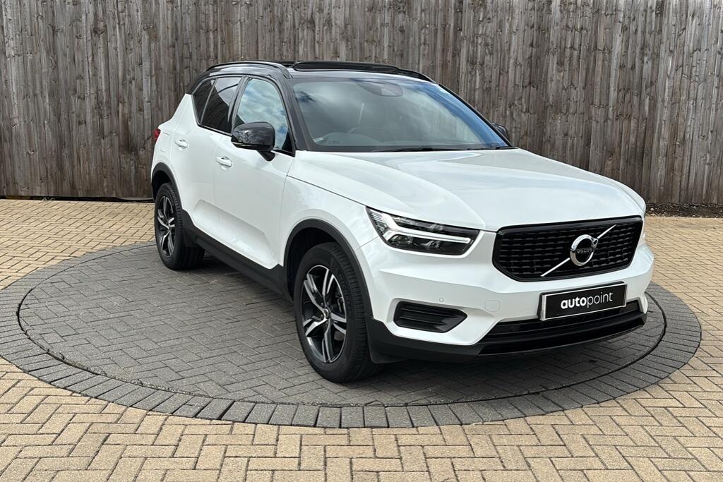 Main listing image - Volvo XC40