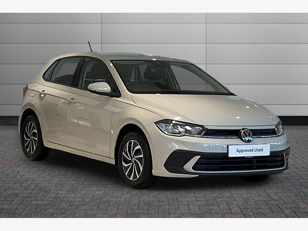 Main listing image - Volkswagen Polo