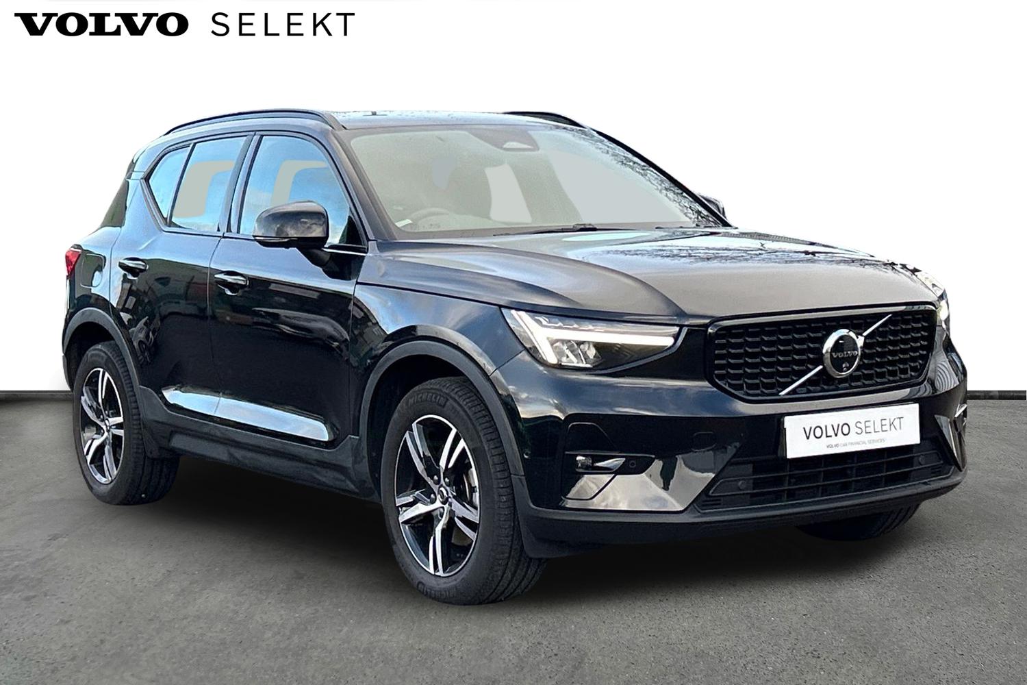 Main listing image - Volvo XC40