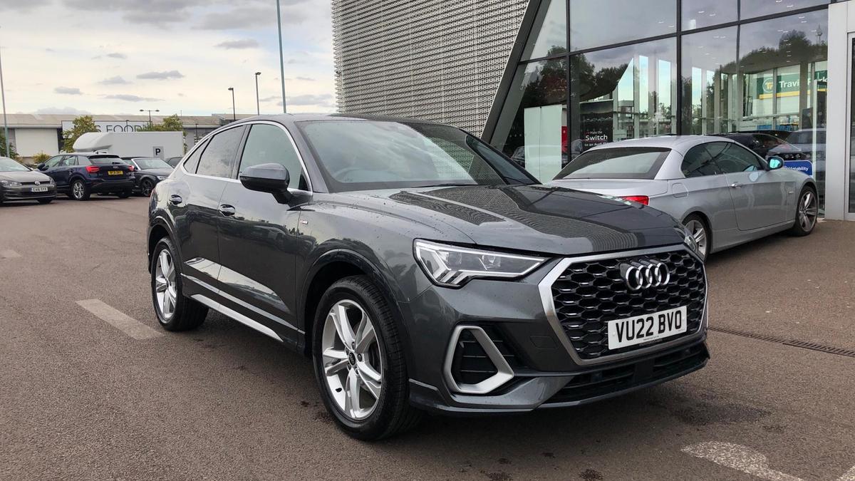 Main listing image - Audi Q3