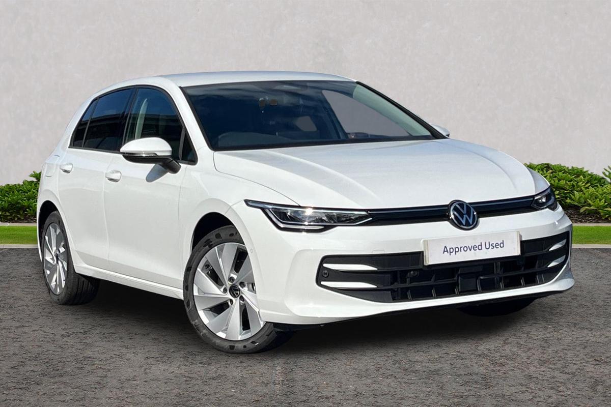 Main listing image - Volkswagen Golf