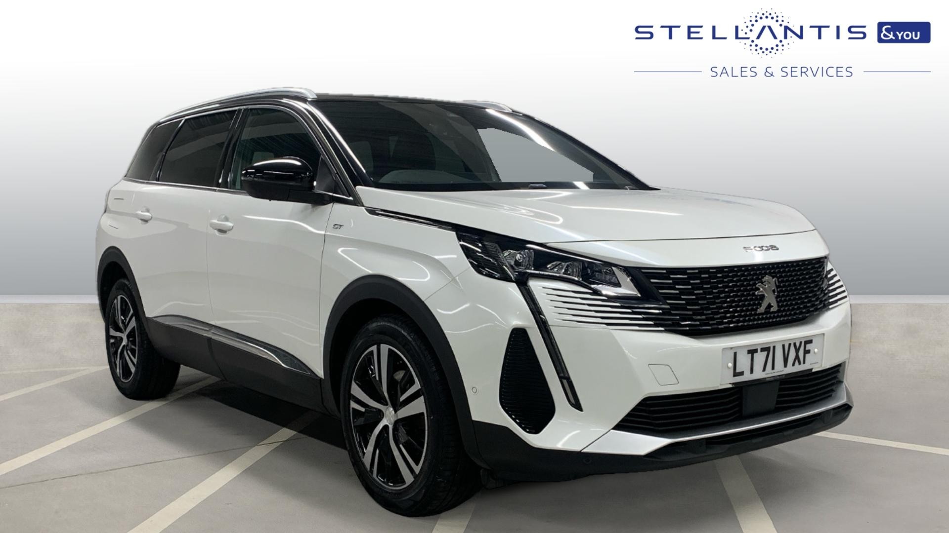 Main listing image - Peugeot 5008