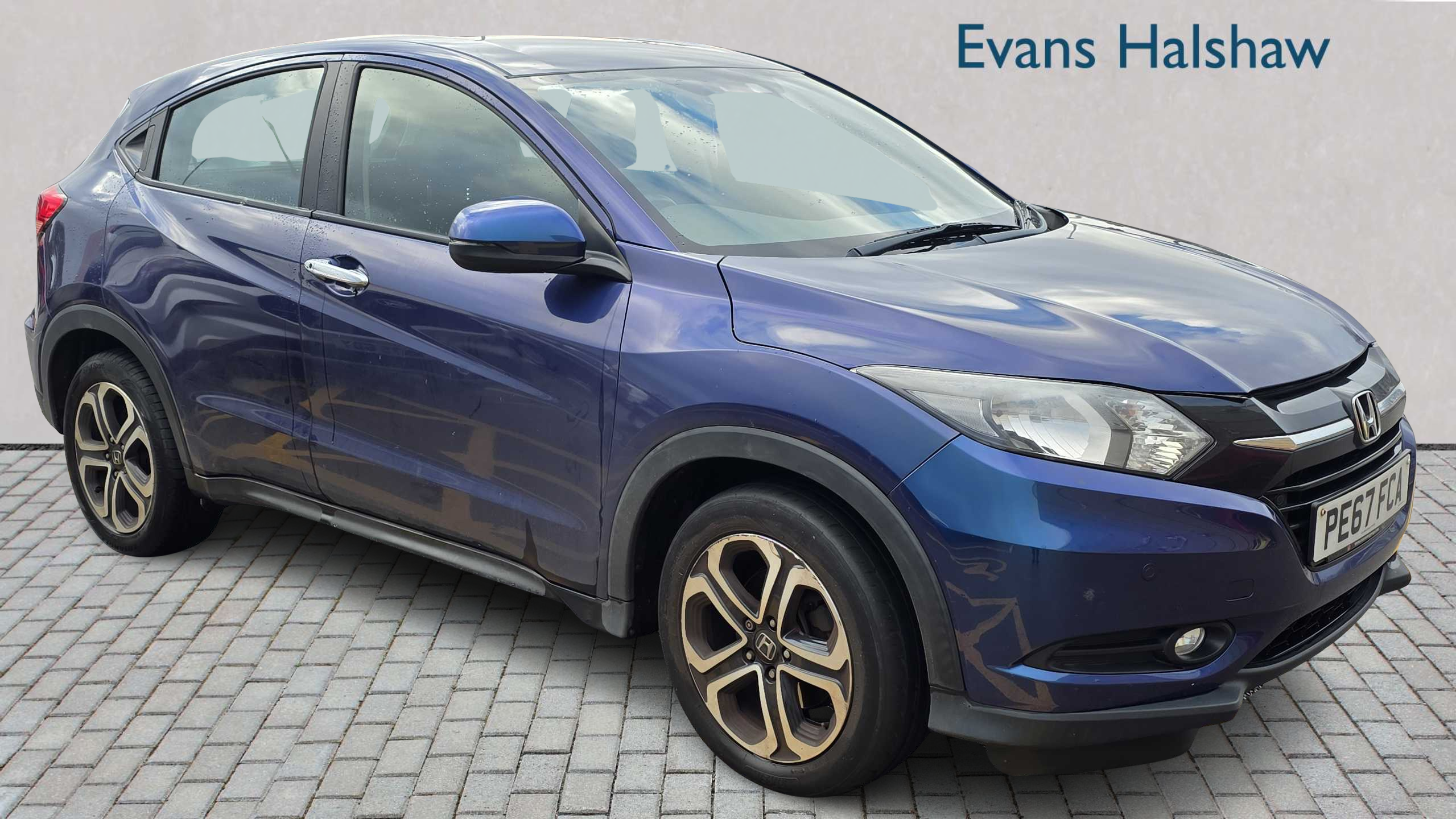 Main listing image - Honda HR-V