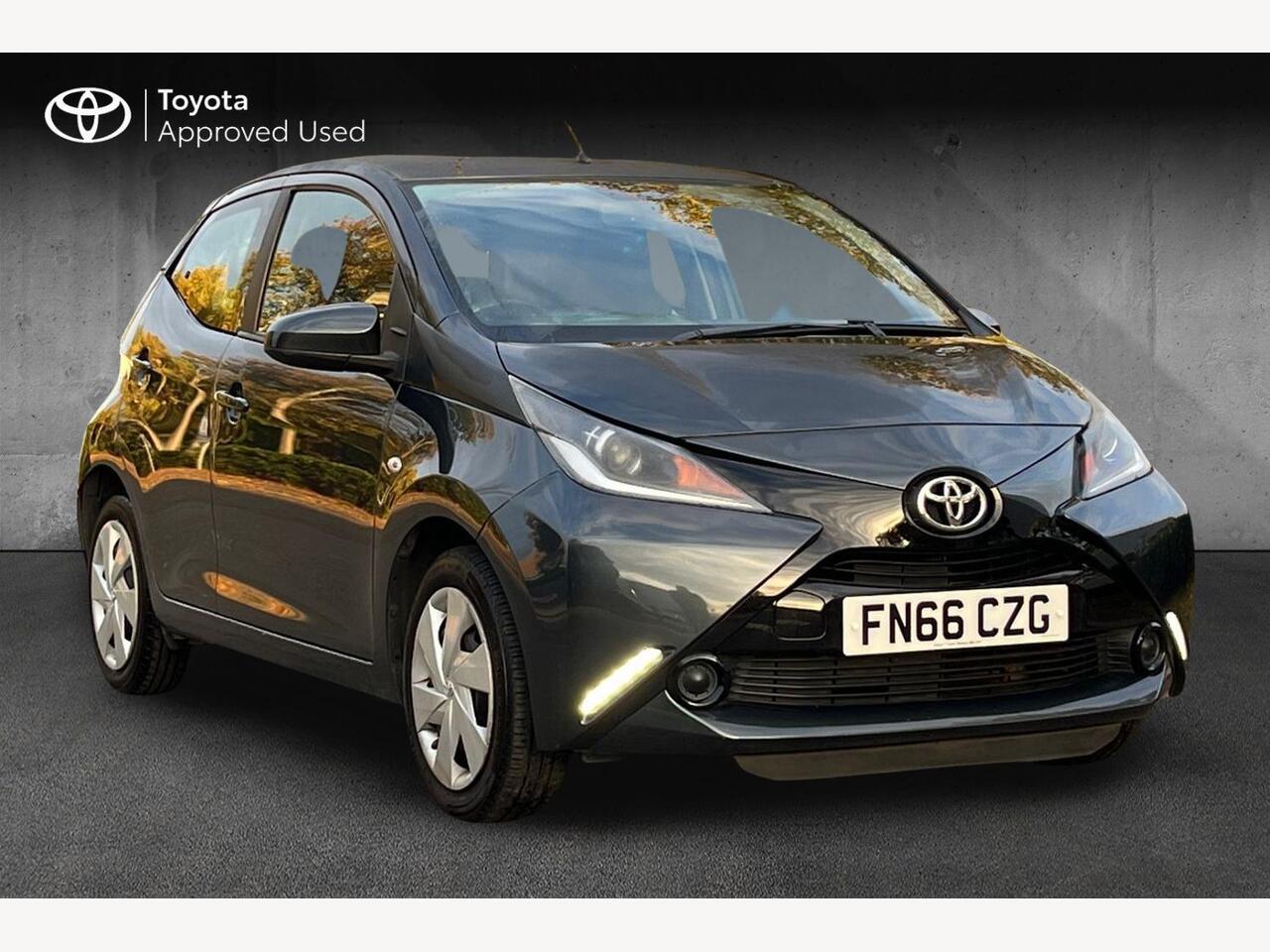 Main listing image - Toyota Aygo