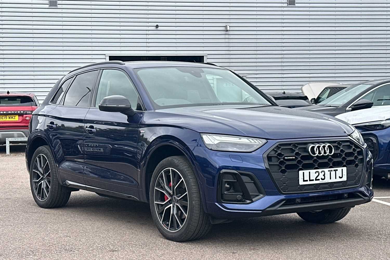 Main listing image - Audi Q5