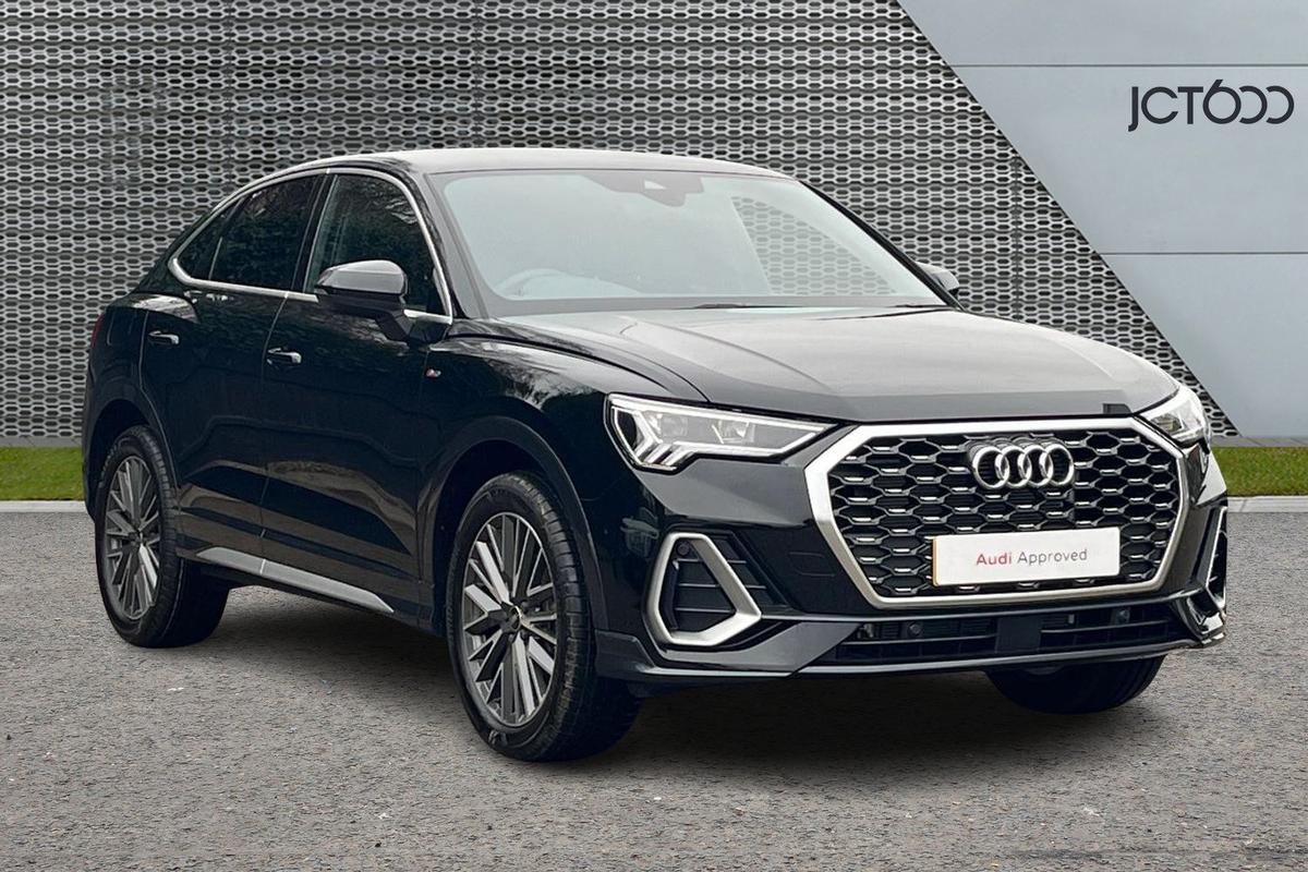 Main listing image - Audi Q3