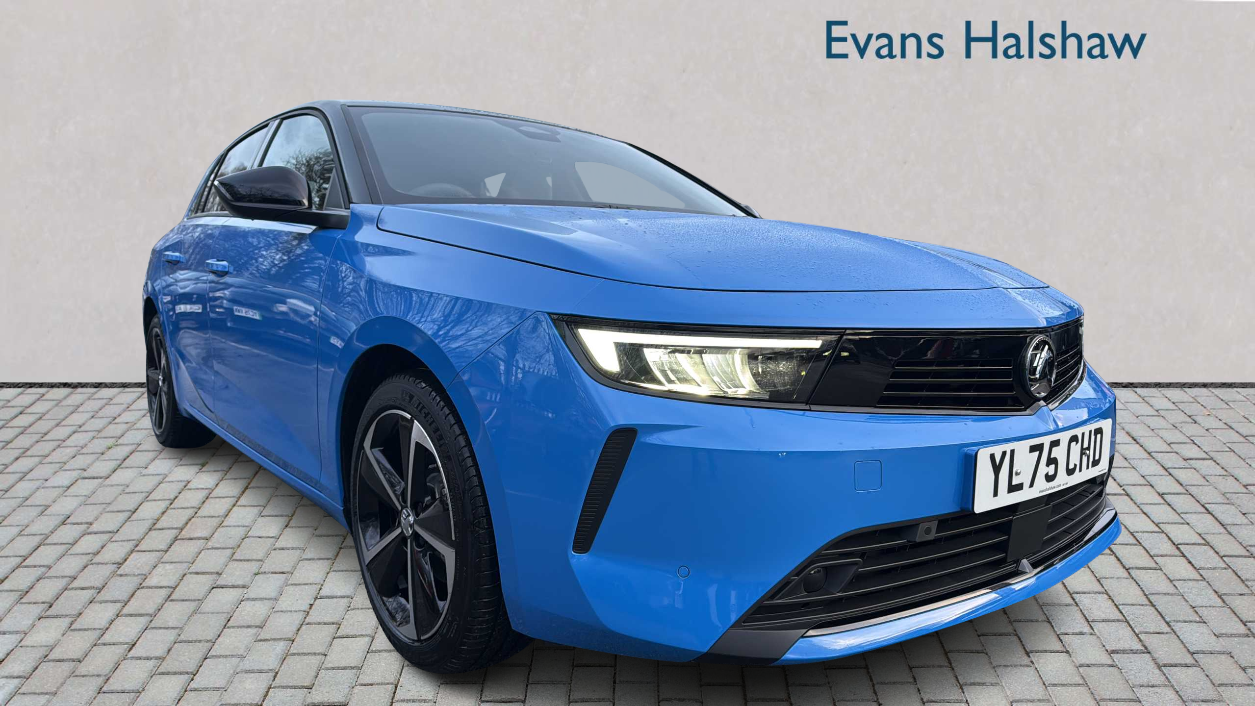 Main listing image - Vauxhall Astra