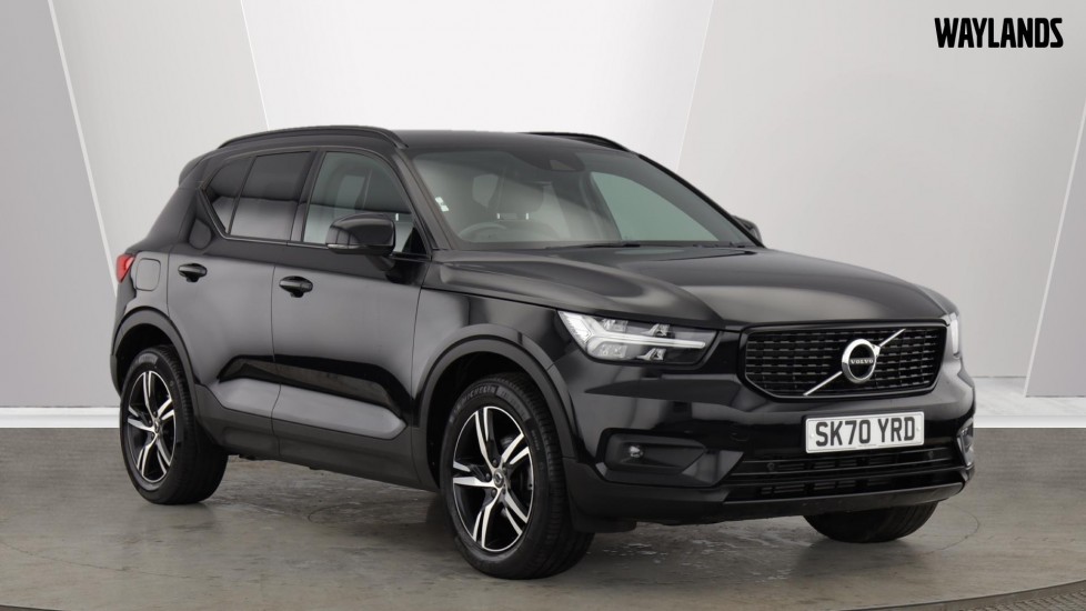 Main listing image - Volvo XC40