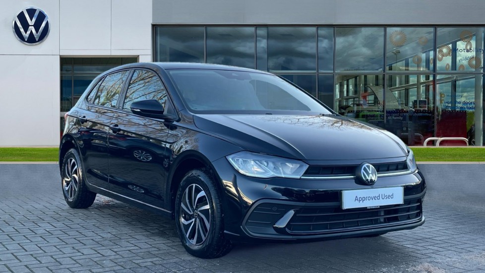 Main listing image - Volkswagen Polo