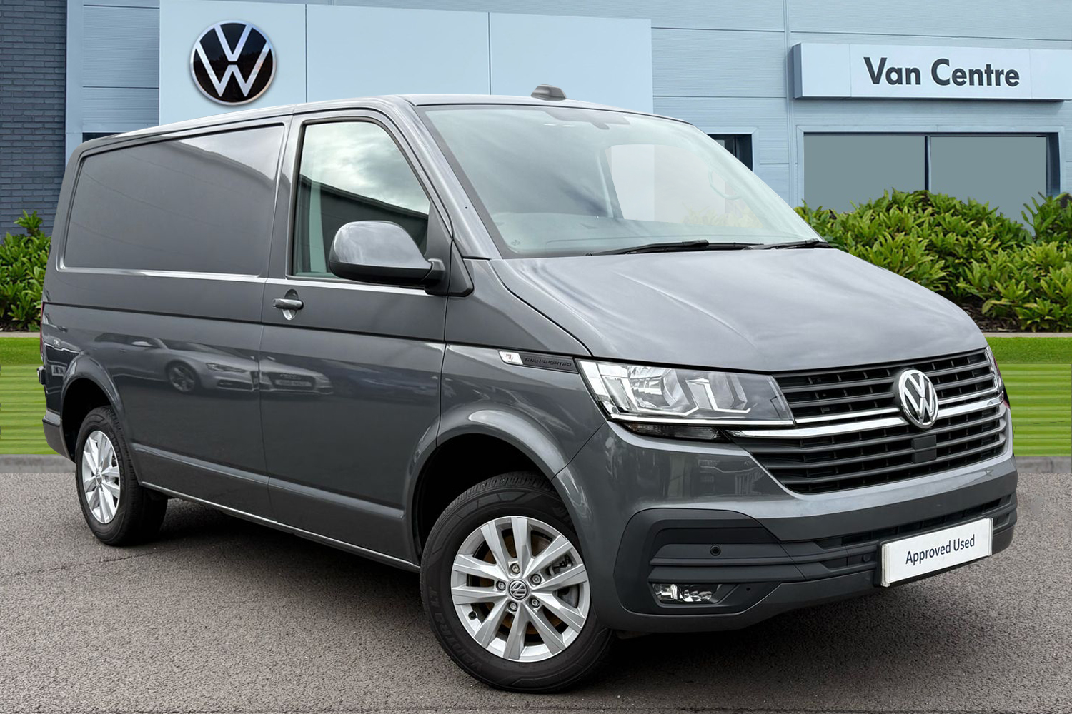 Main listing image - Volkswagen Transporter