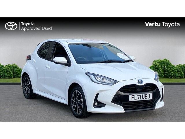 Main listing image - Toyota Yaris
