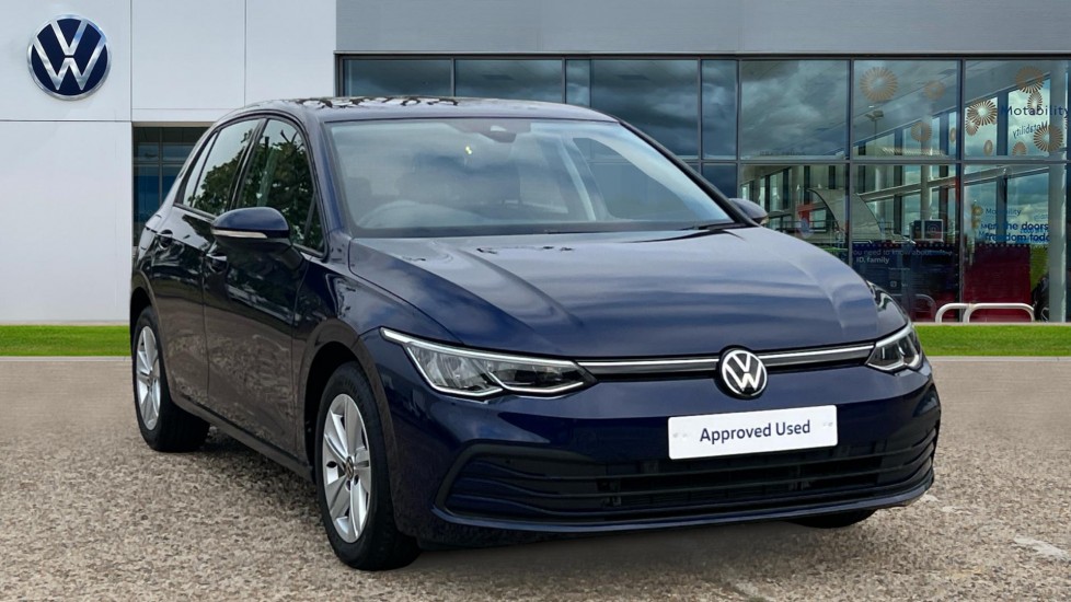 Main listing image - Volkswagen Golf