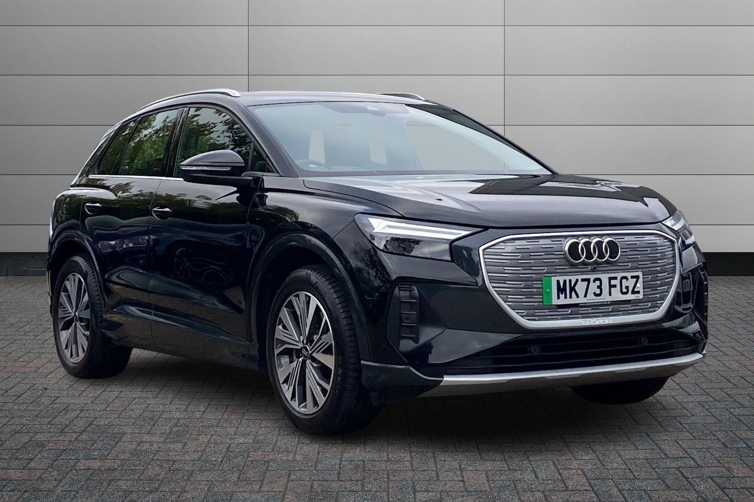 Main listing image - Audi Q4