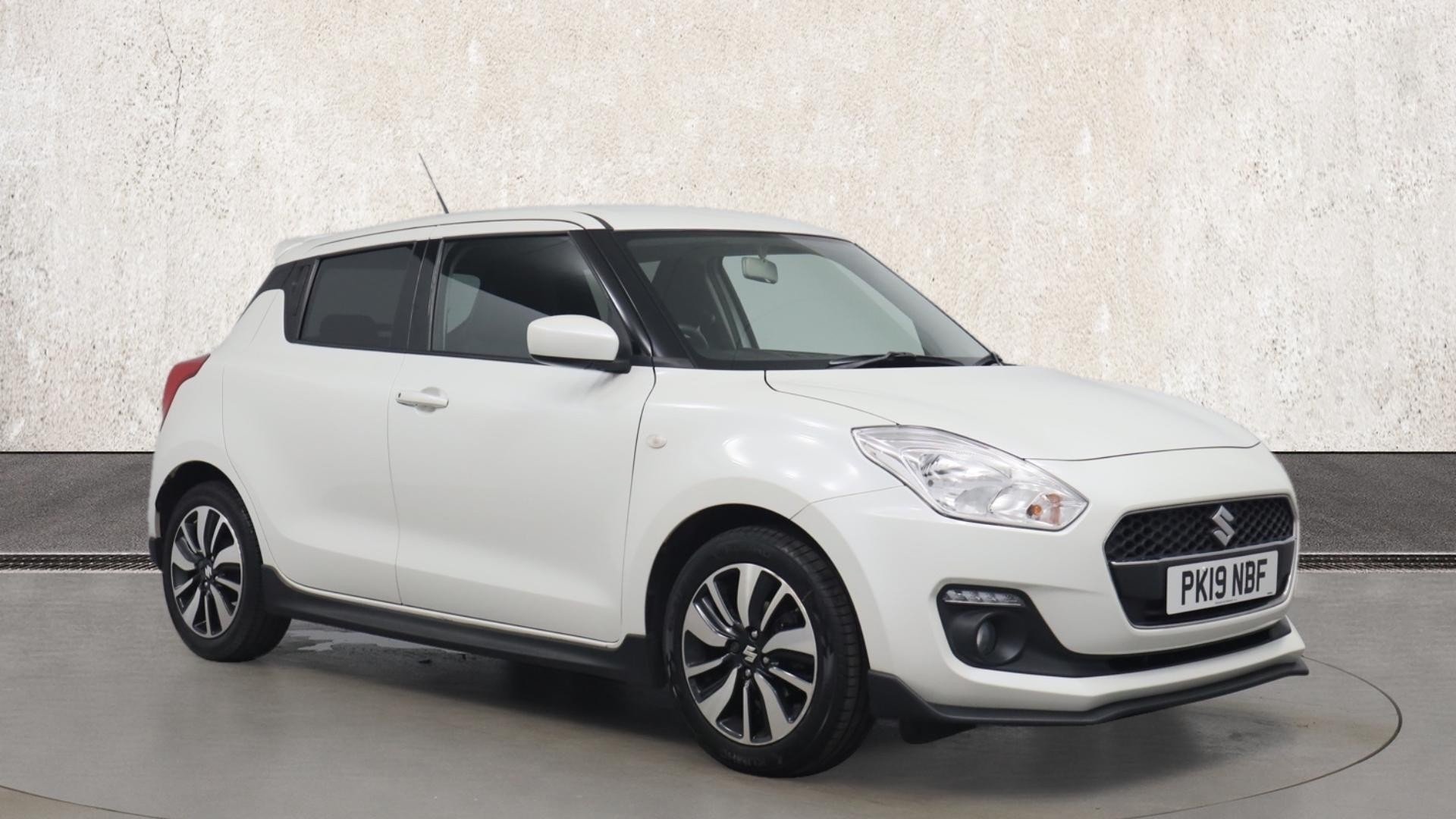Main listing image - Suzuki Swift