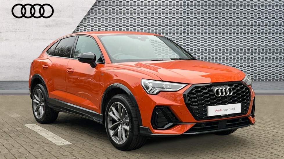 Main listing image - Audi Q3