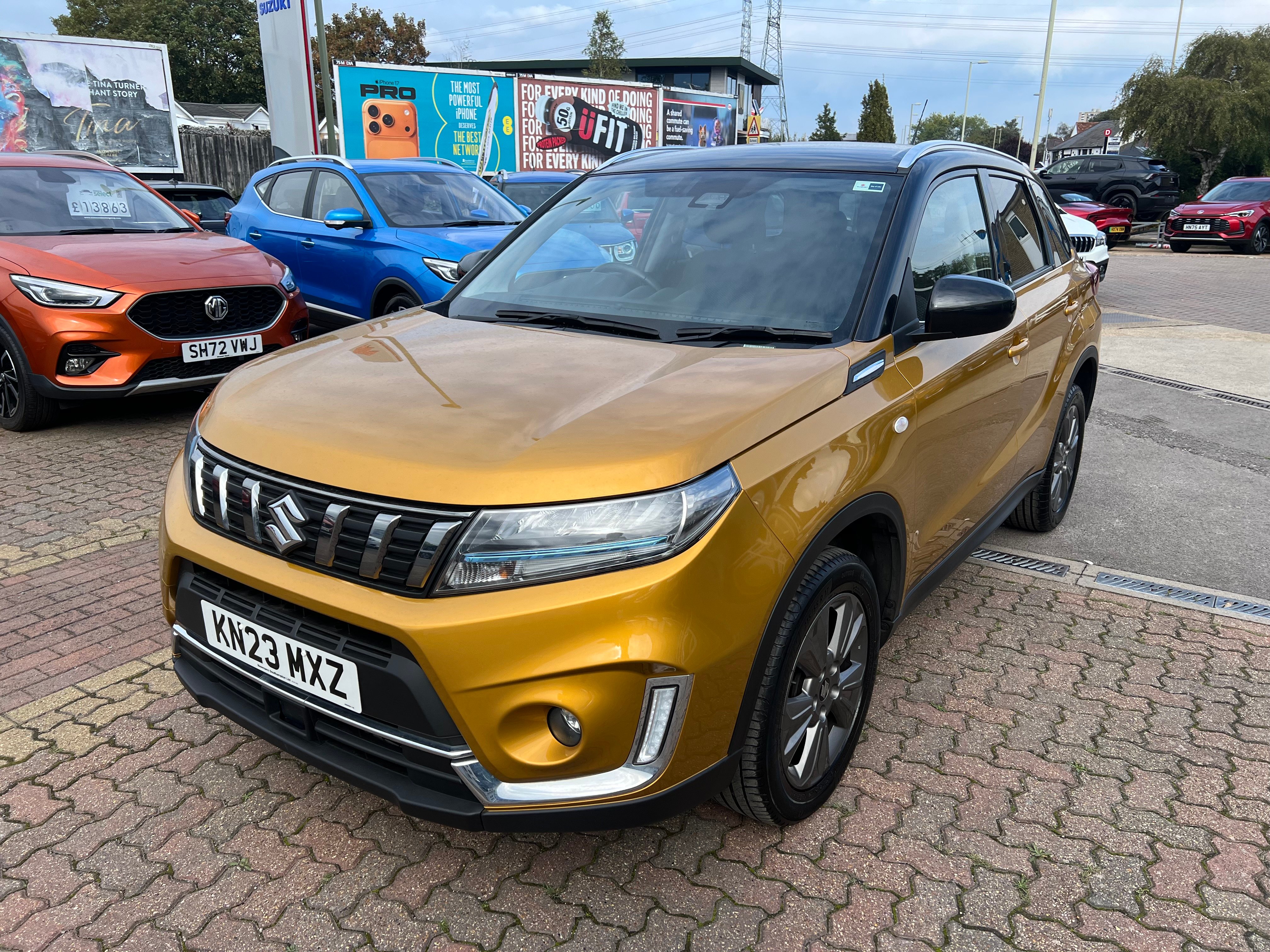 Main listing image - Suzuki Vitara