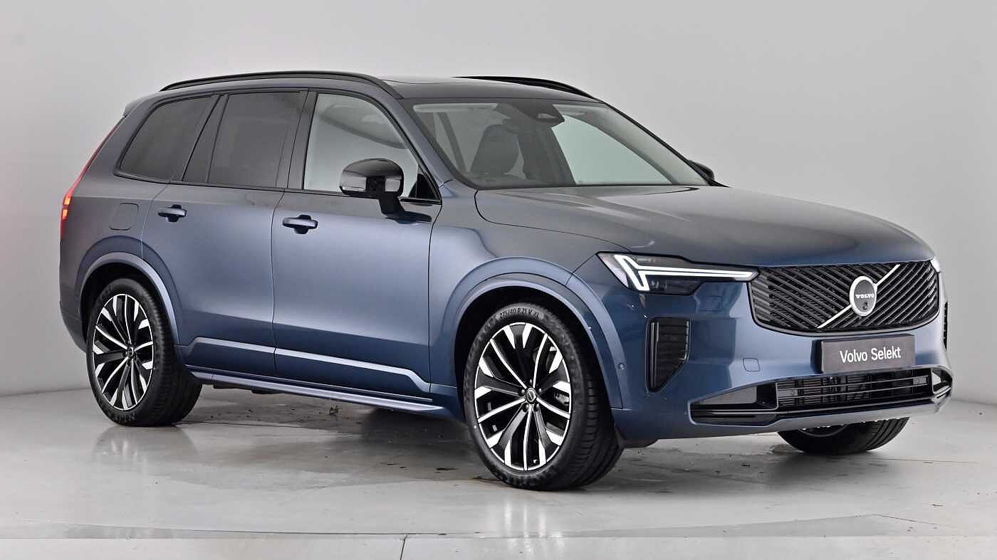 Main listing image - Volvo XC90