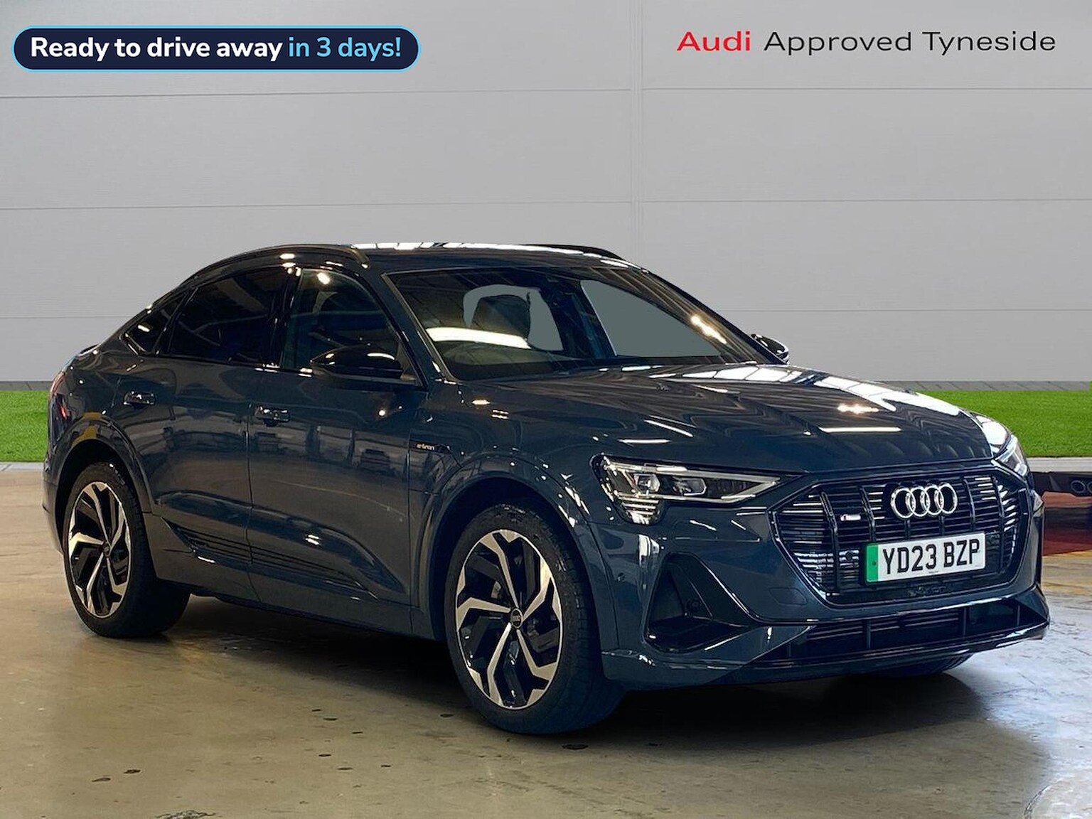 Main listing image - Audi e-tron