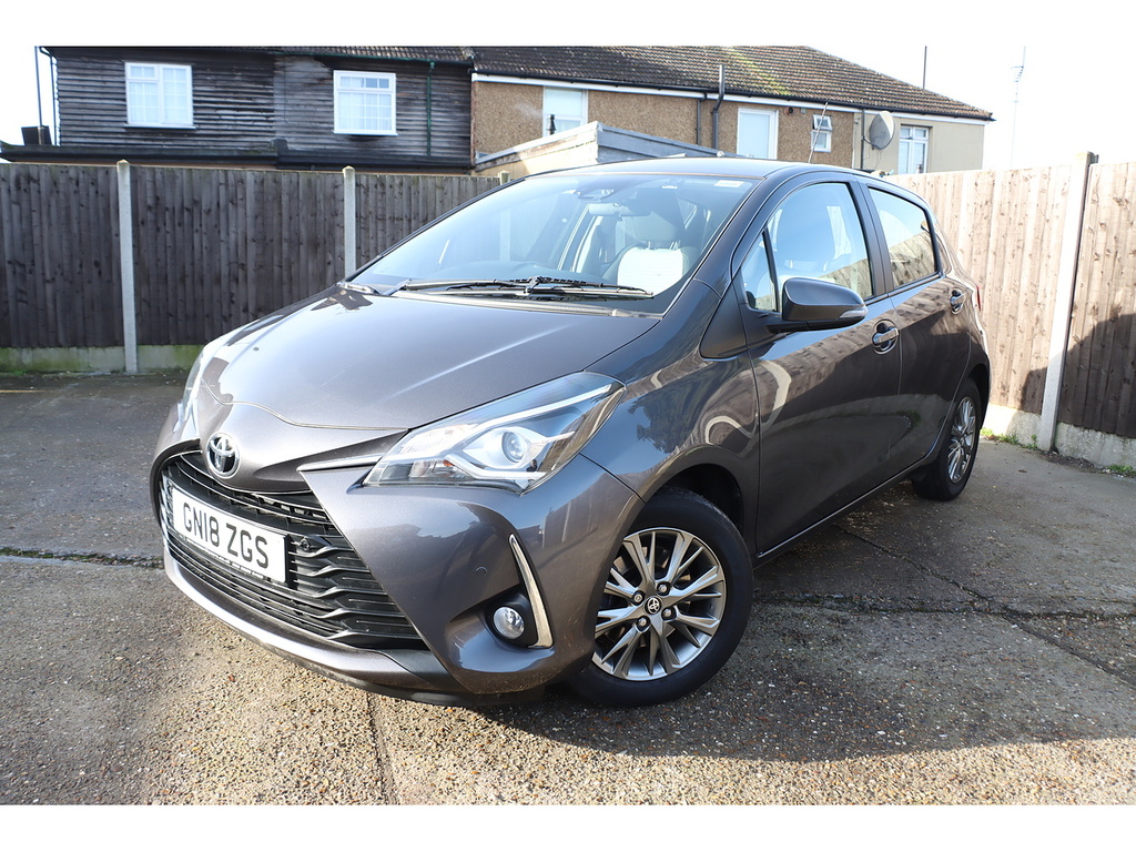 Main listing image - Toyota Yaris