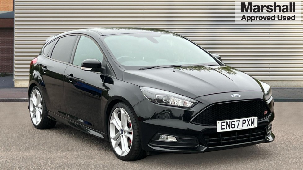 Main listing image - Ford Focus ST