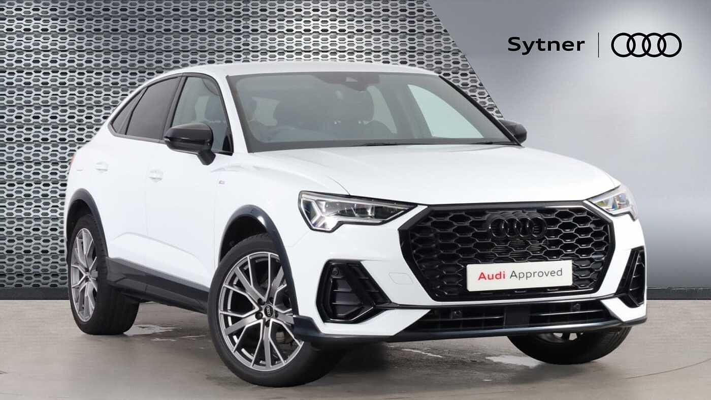 Main listing image - Audi Q3