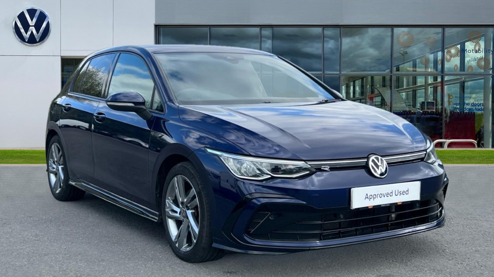 Main listing image - Volkswagen Golf