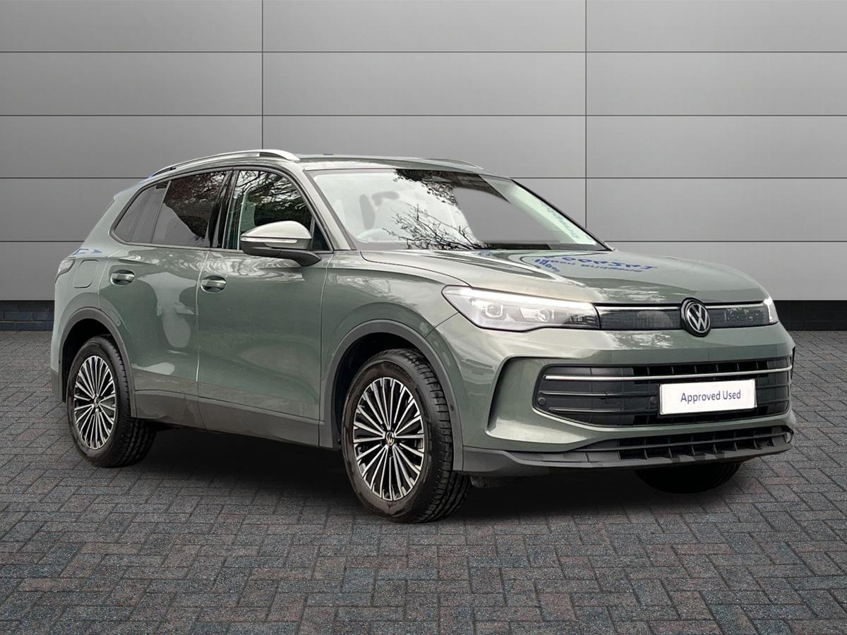 Main listing image - Volkswagen Tiguan