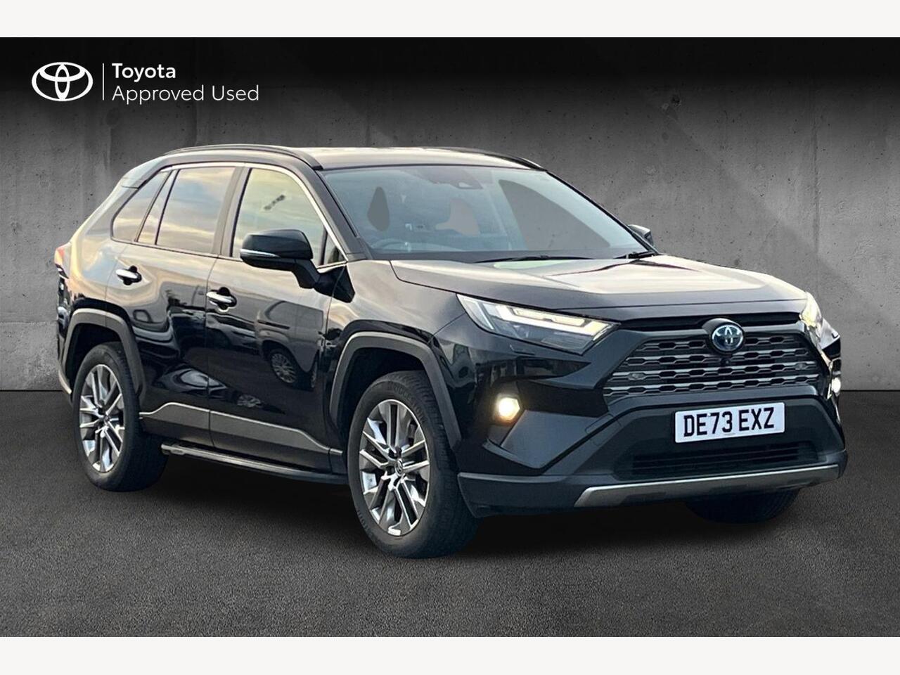 Main listing image - Toyota RAV4