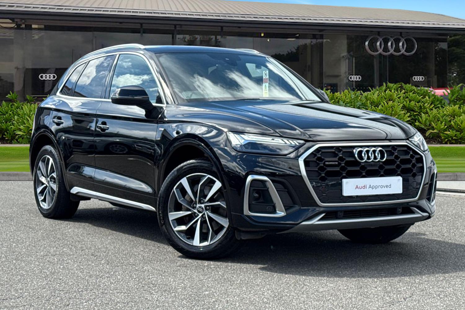 Main listing image - Audi Q5
