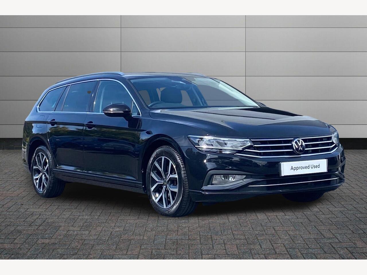 Main listing image - Volkswagen Passat