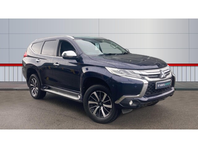 Main listing image - Mitsubishi Shogun Sport