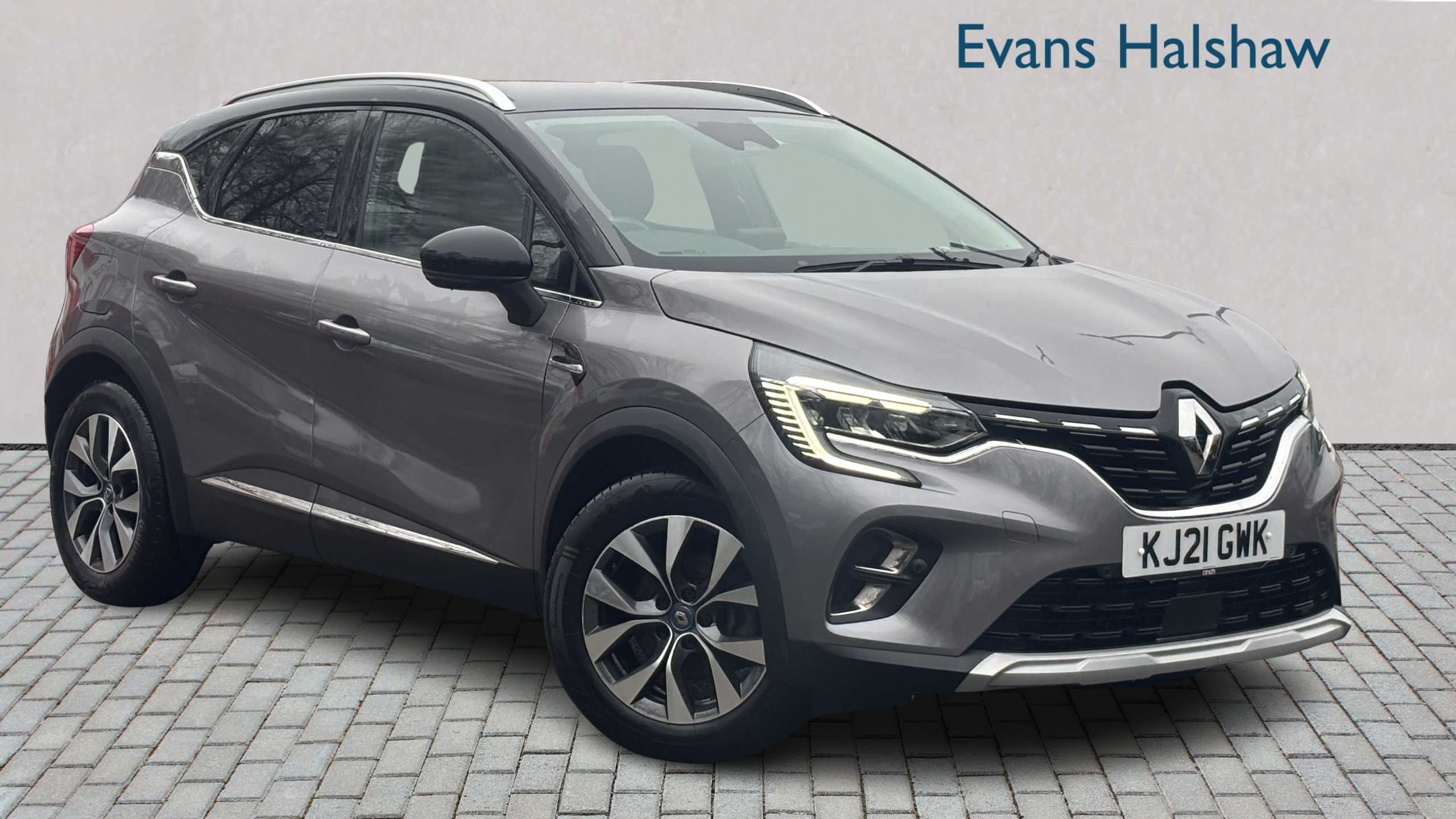 Main listing image - Renault Captur