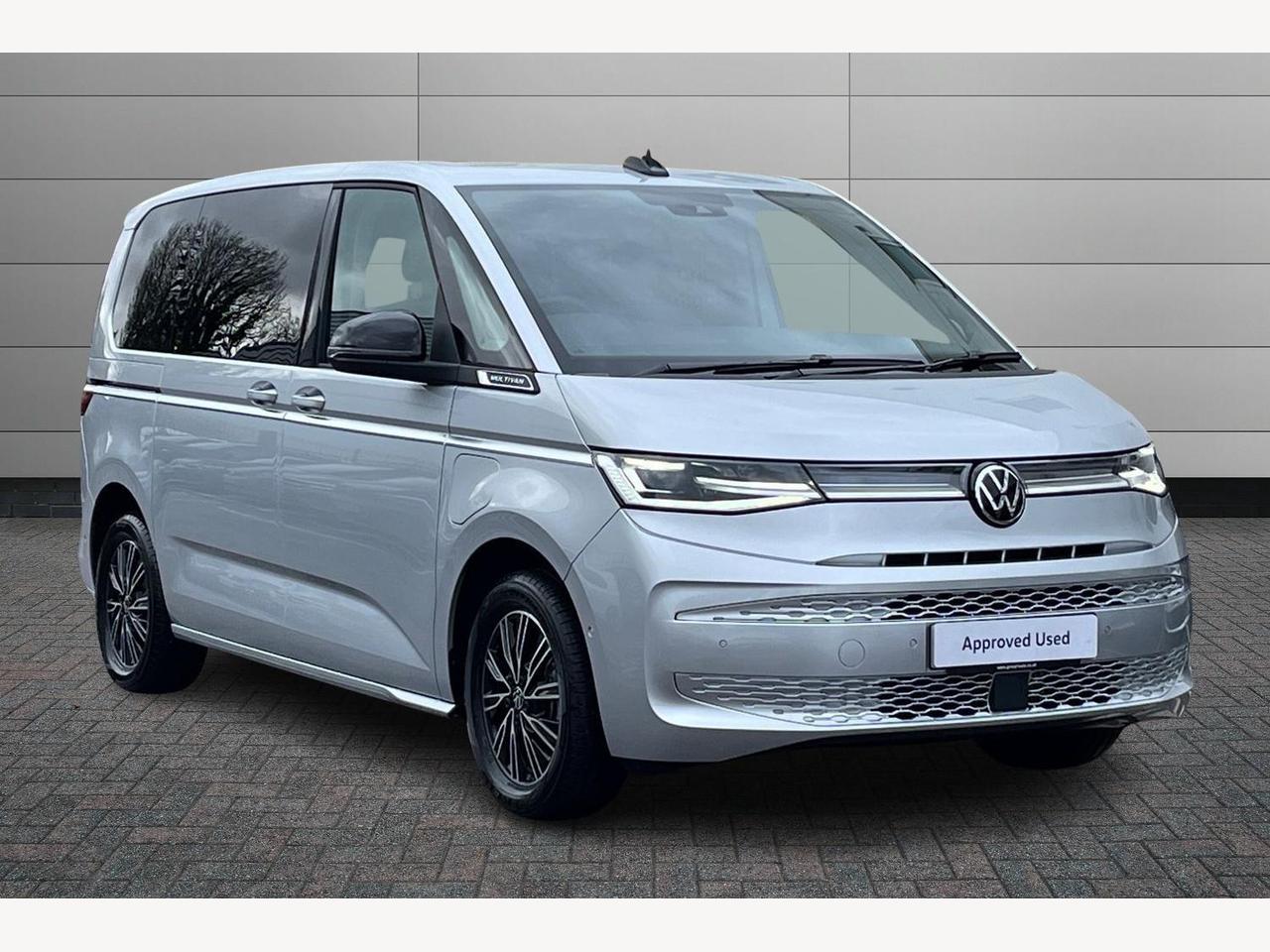 Main listing image - Volkswagen Multivan