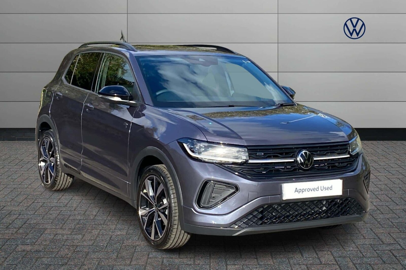 Main listing image - Volkswagen T-Cross