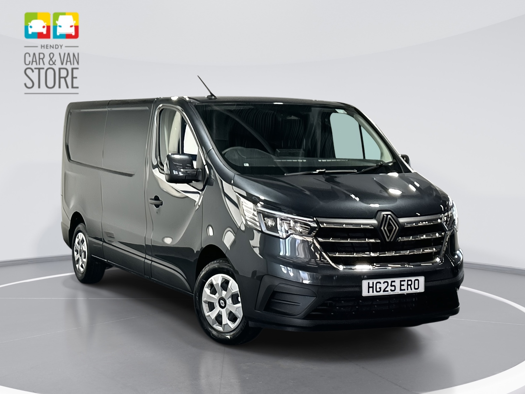 Main listing image - Renault Trafic