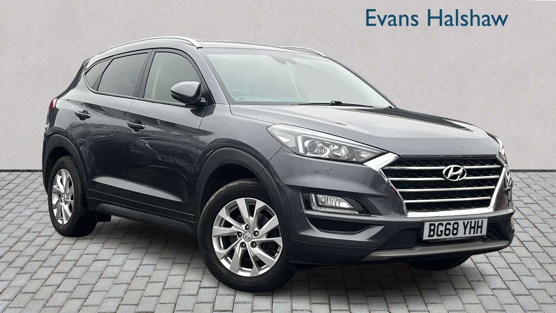 Main listing image - Hyundai Tucson