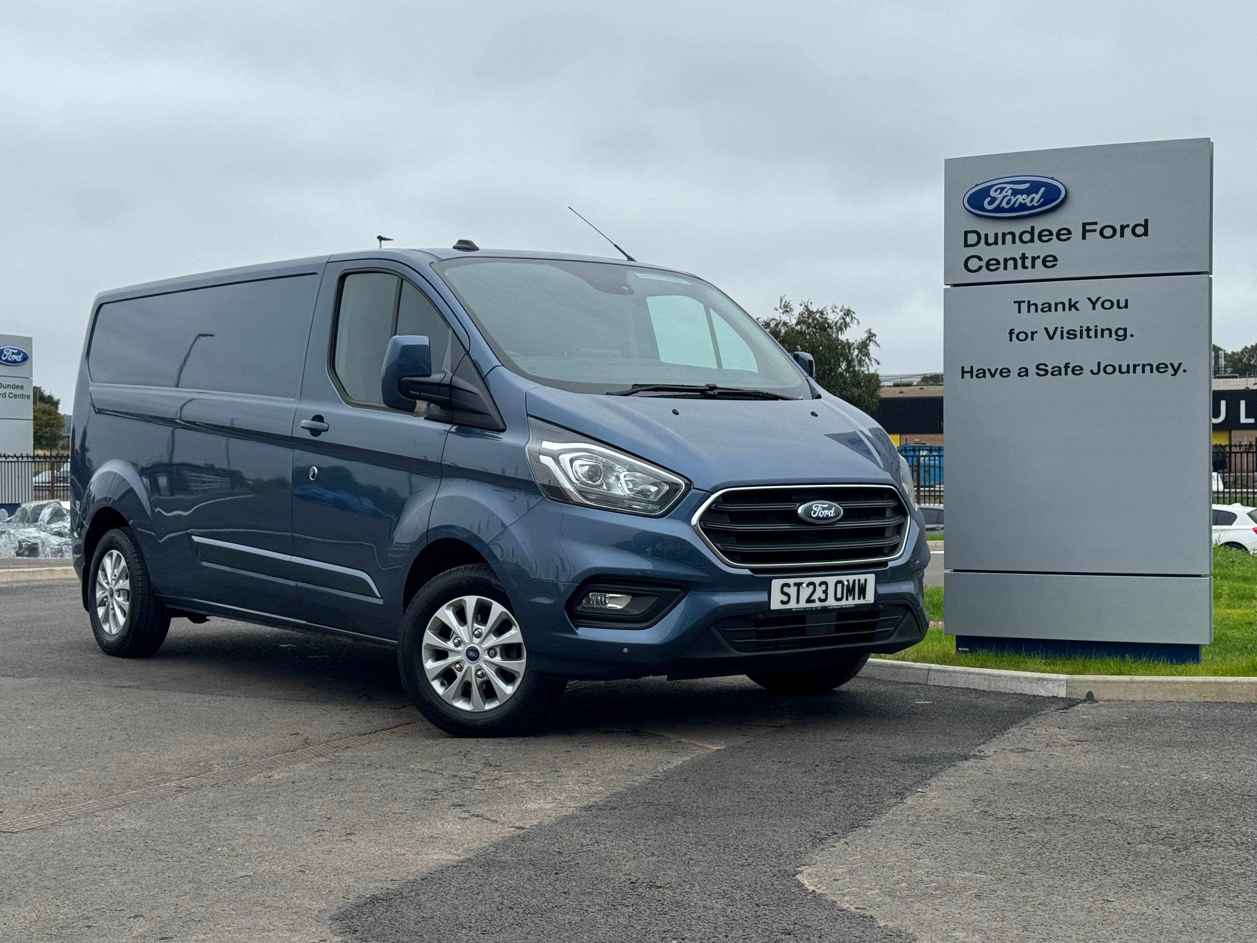 Main listing image - Ford Transit Custom