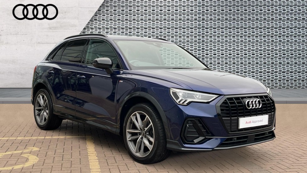 Main listing image - Audi Q3