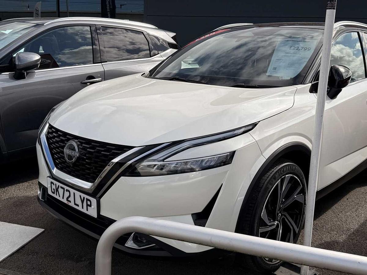 Main listing image - Nissan Qashqai