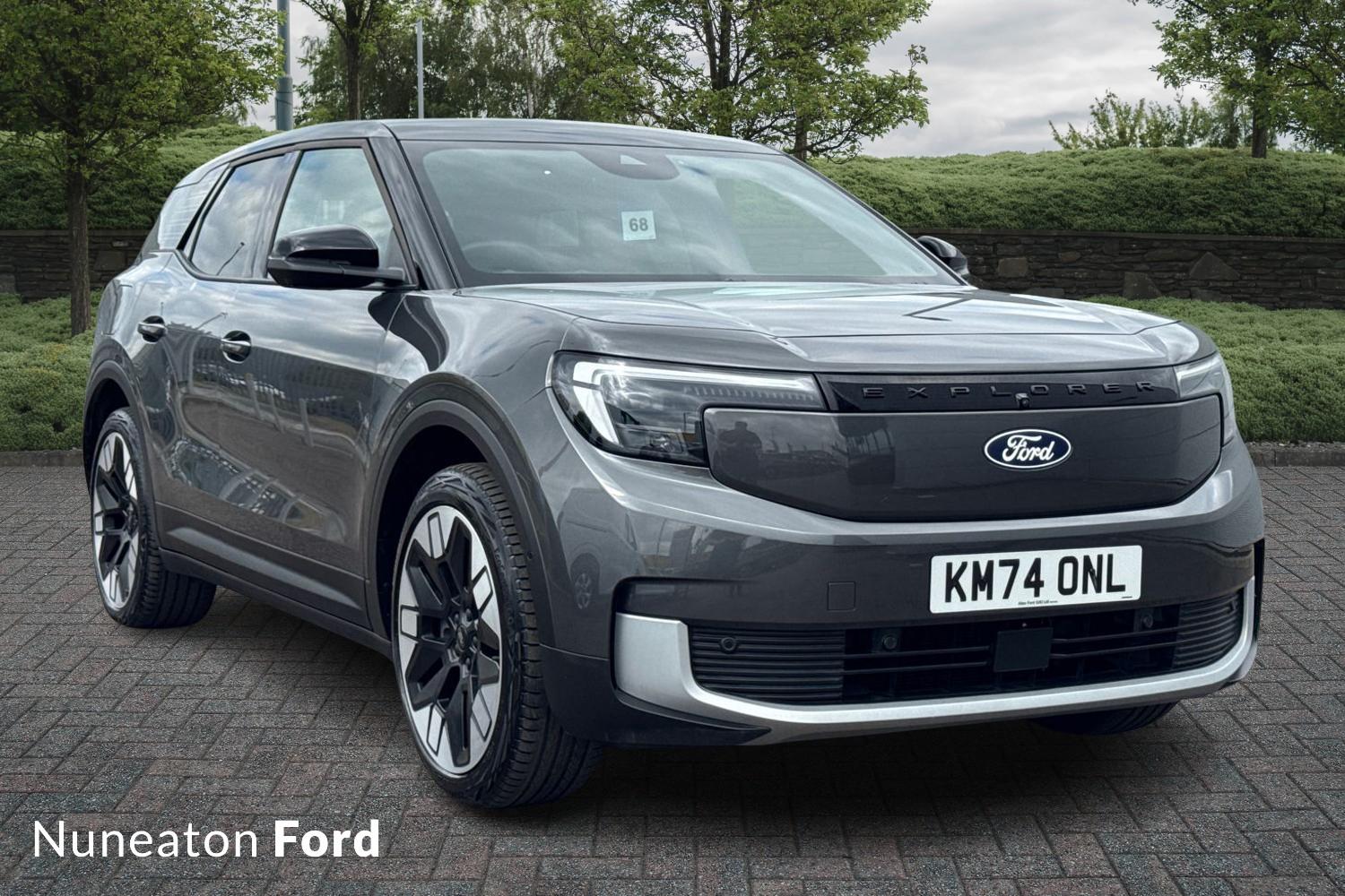 Main listing image - Ford Explorer