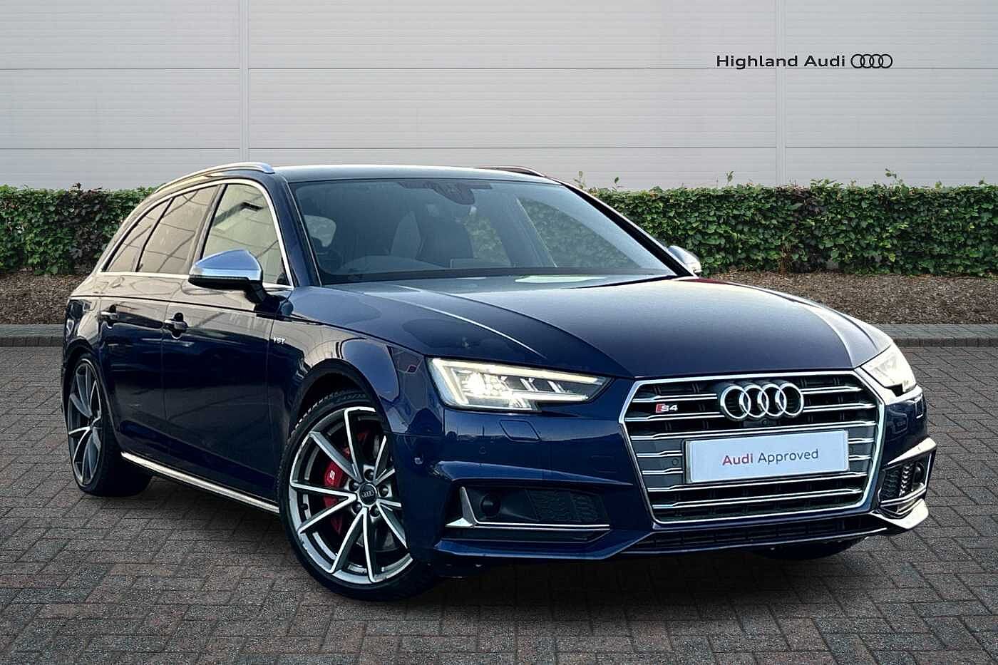 Main listing image - Audi S4