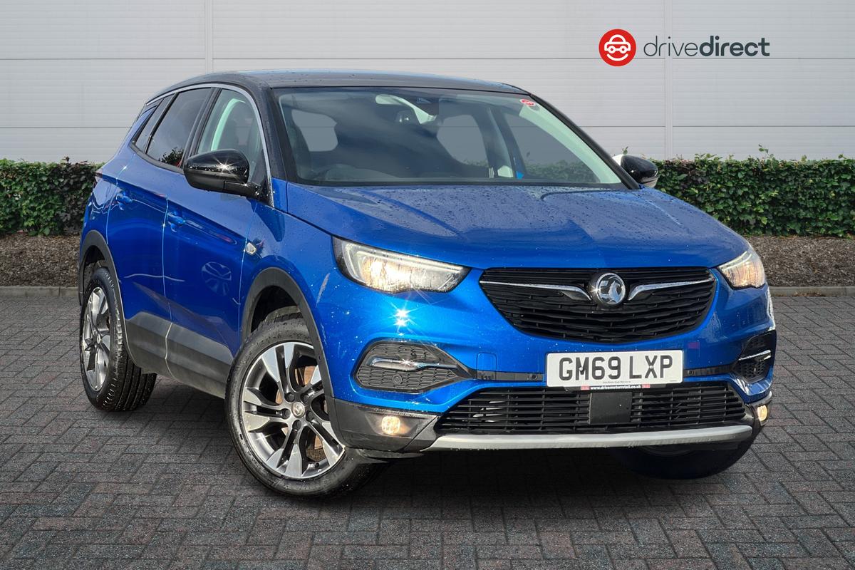 Main listing image - Vauxhall Grandland X