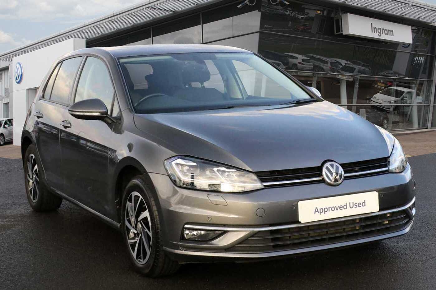 Main listing image - Volkswagen Golf
