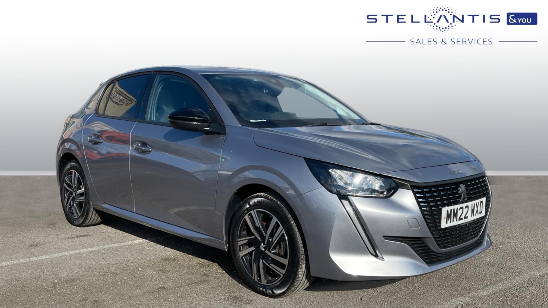 Main listing image - Peugeot 208