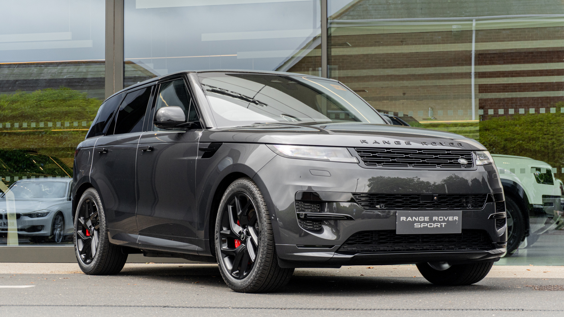 Main listing image - Land Rover Range Rover Sport