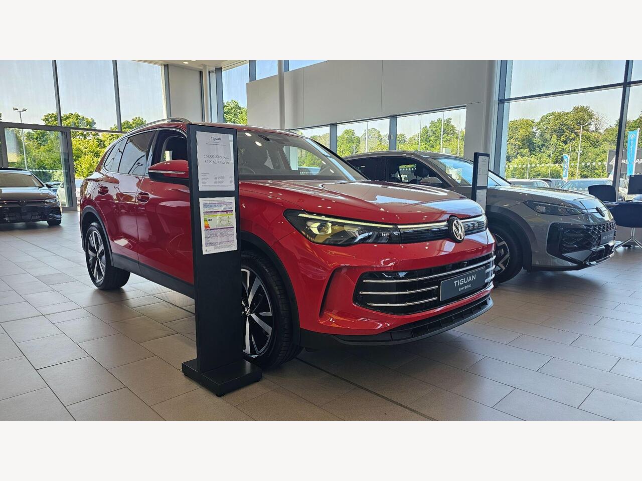 Main listing image - Volkswagen Tiguan