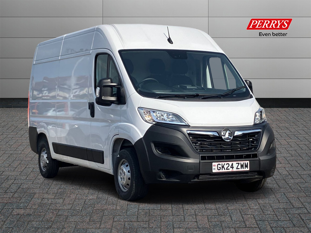 Main listing image - Vauxhall Movano