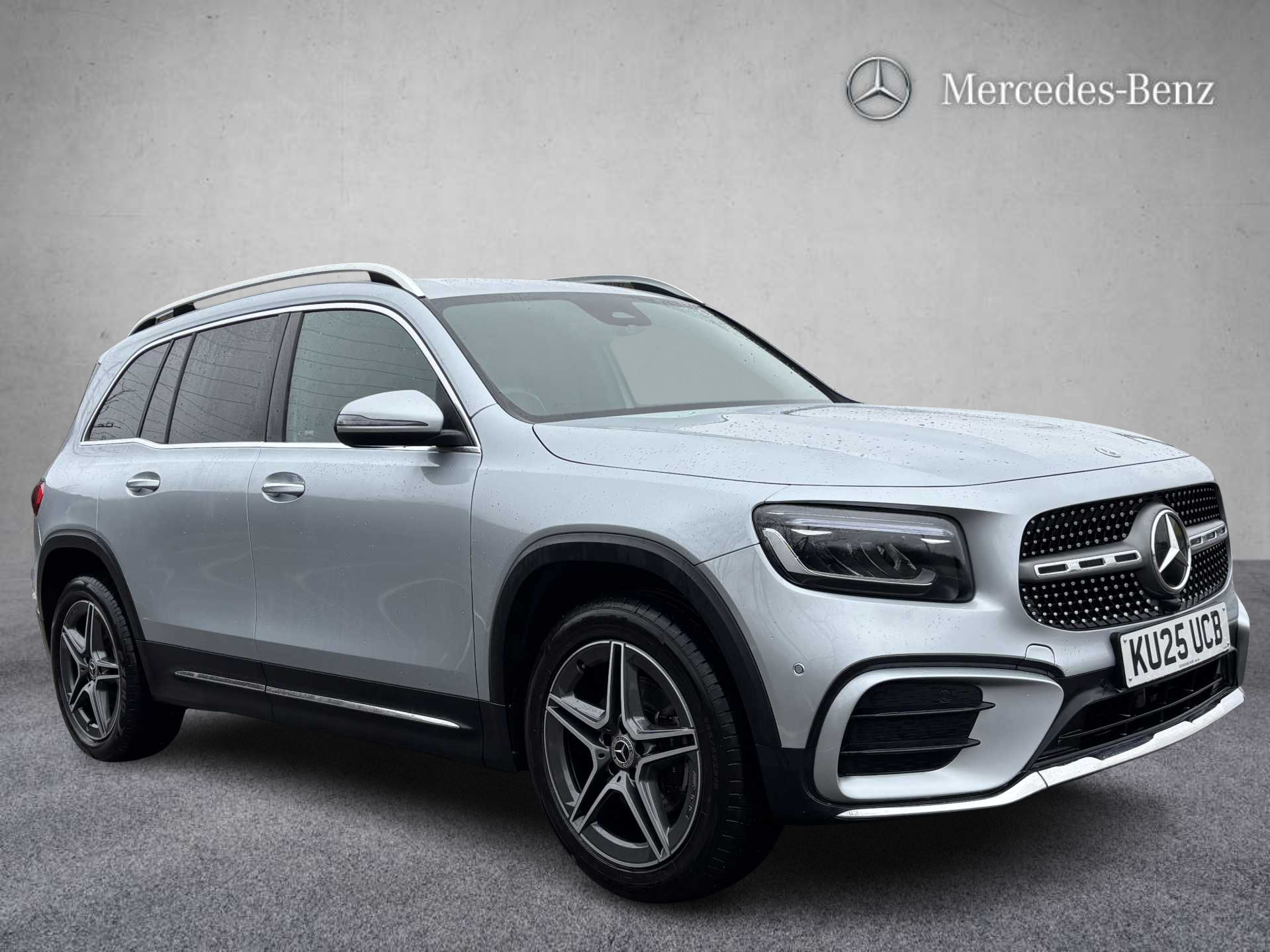 Main listing image - Mercedes-Benz GLB