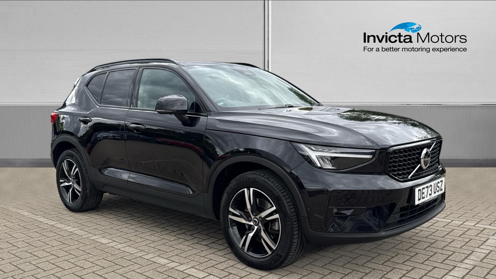 Main listing image - Volvo XC40