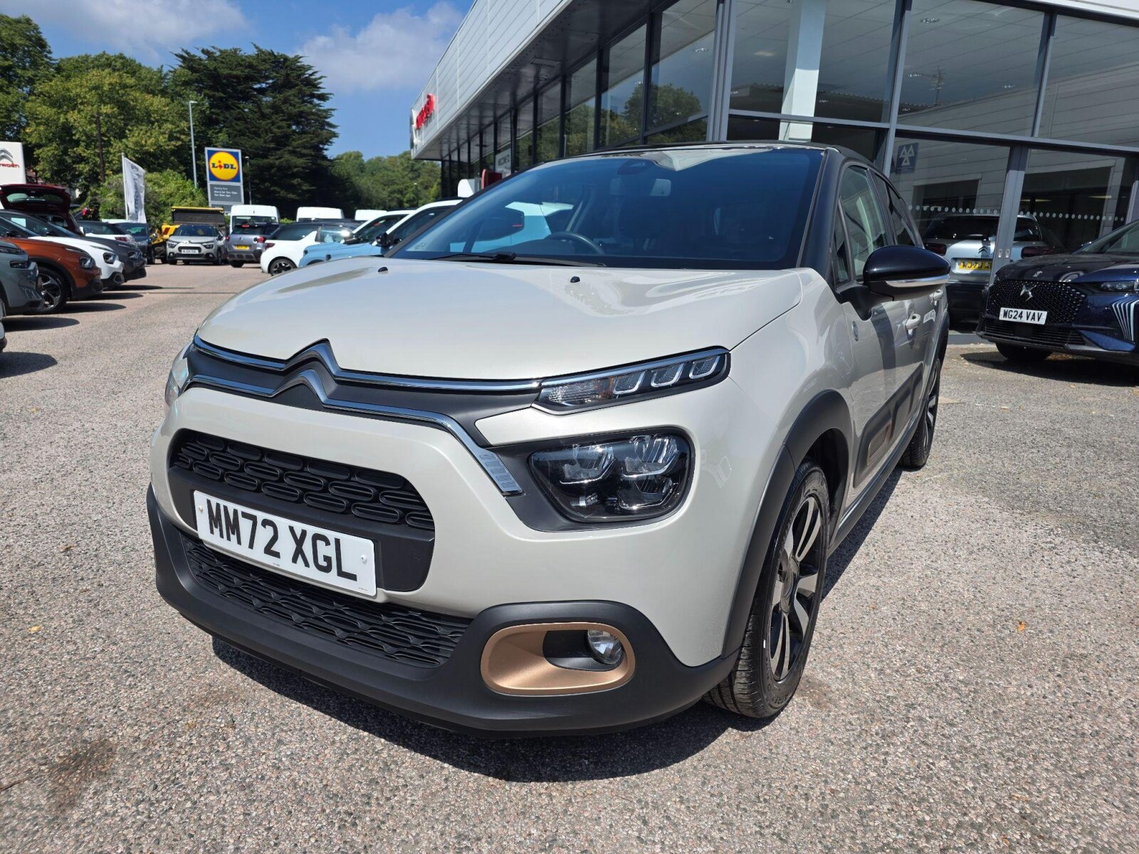 Main listing image - Citroen C3